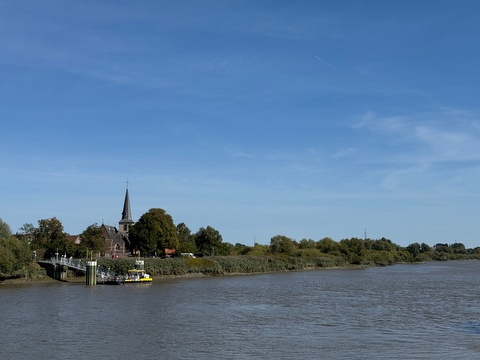 09-Kaai-en-veer-sint-amands.JPG
